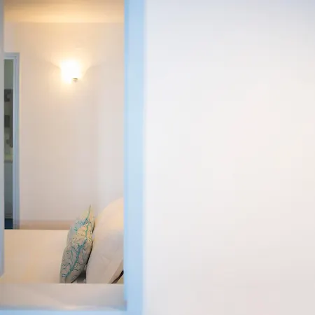 Hotel Kastro 3*
