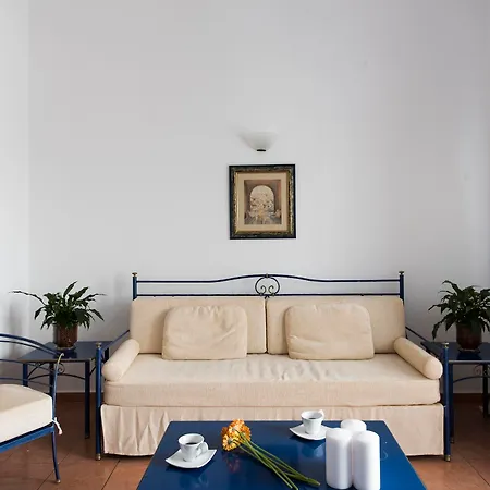Hotel Kastro Fira (Santorini)