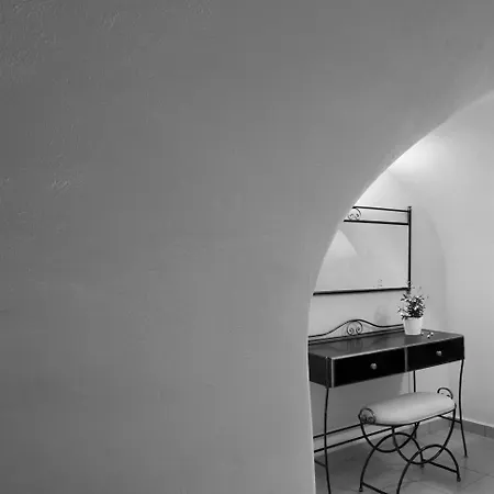 Otel Kastro
