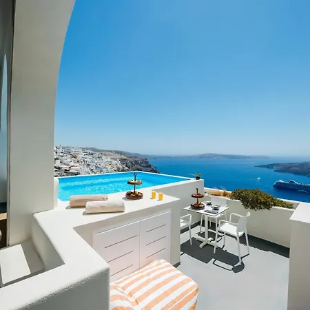 Kastro Hotel 3*