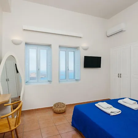 Kastro Hotel