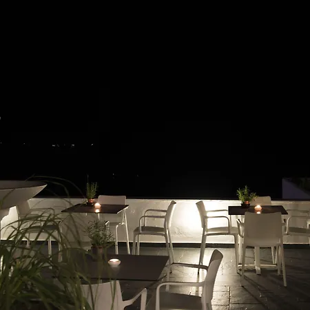 Kastro Hotel 3*