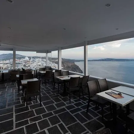 Hotel Kastro 3*