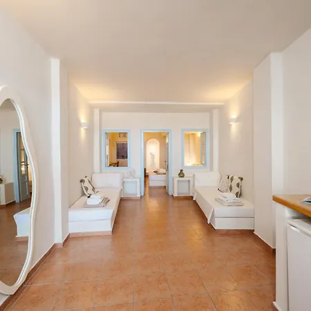 Kastro Hotel 3*