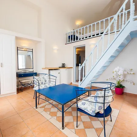 Kastro 3* Fira (Santorini)