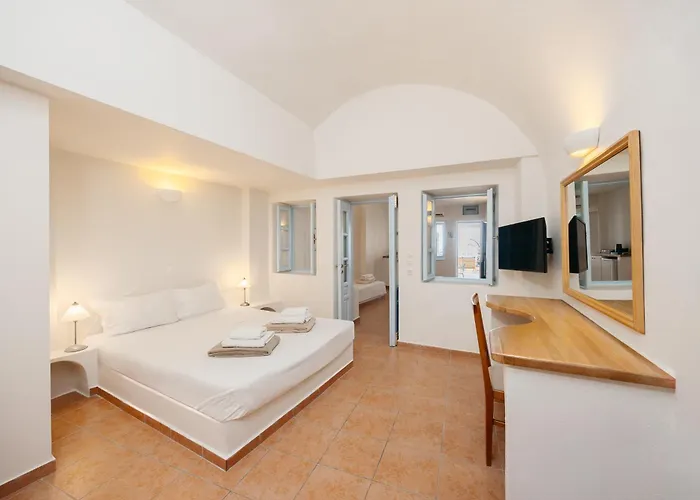 Kastro Hotel Fira (Santorini)