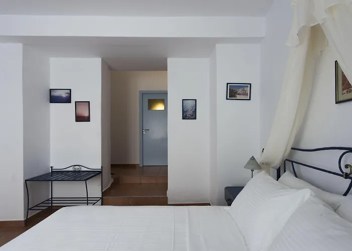 Kastro Отель 3*