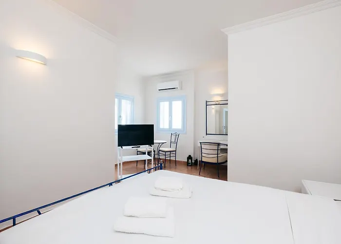 Hotel Kastro Fira (Santorini)