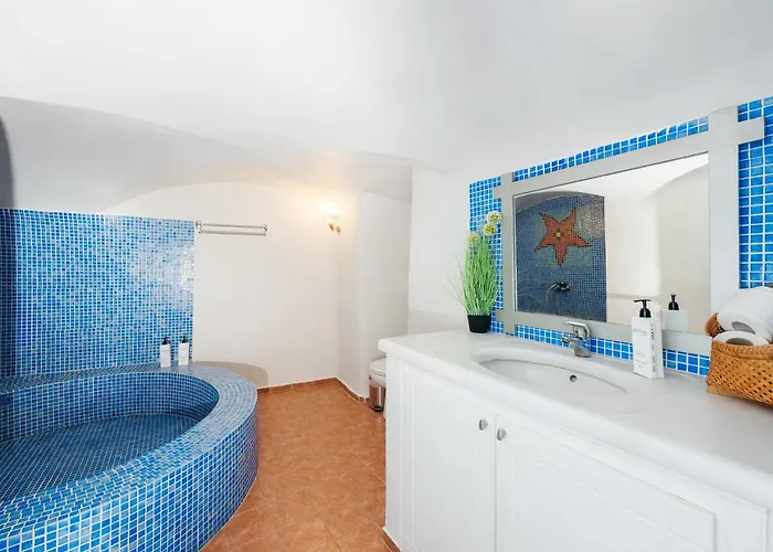 Kastro 3* Fira (Santorini)